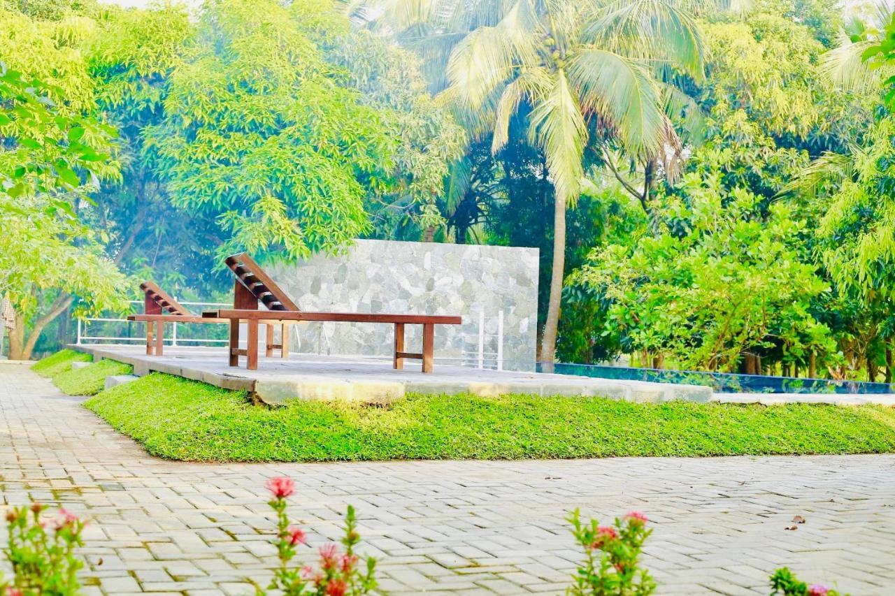 אנוראדפורה Shanthi Villa Resort מראה חיצוני תמונה